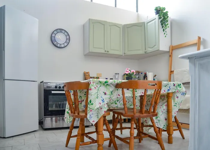 Hellie\'S Home
